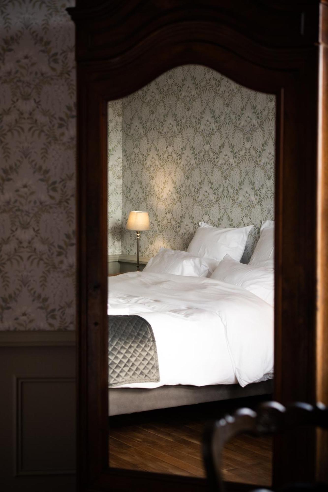 Bed and Breakfast Domaine De La Briouse Sanxay Zewnętrze zdjęcie