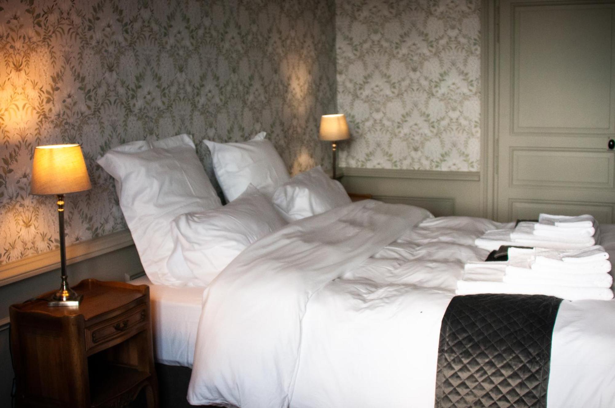 Bed and Breakfast Domaine De La Briouse Sanxay Zewnętrze zdjęcie